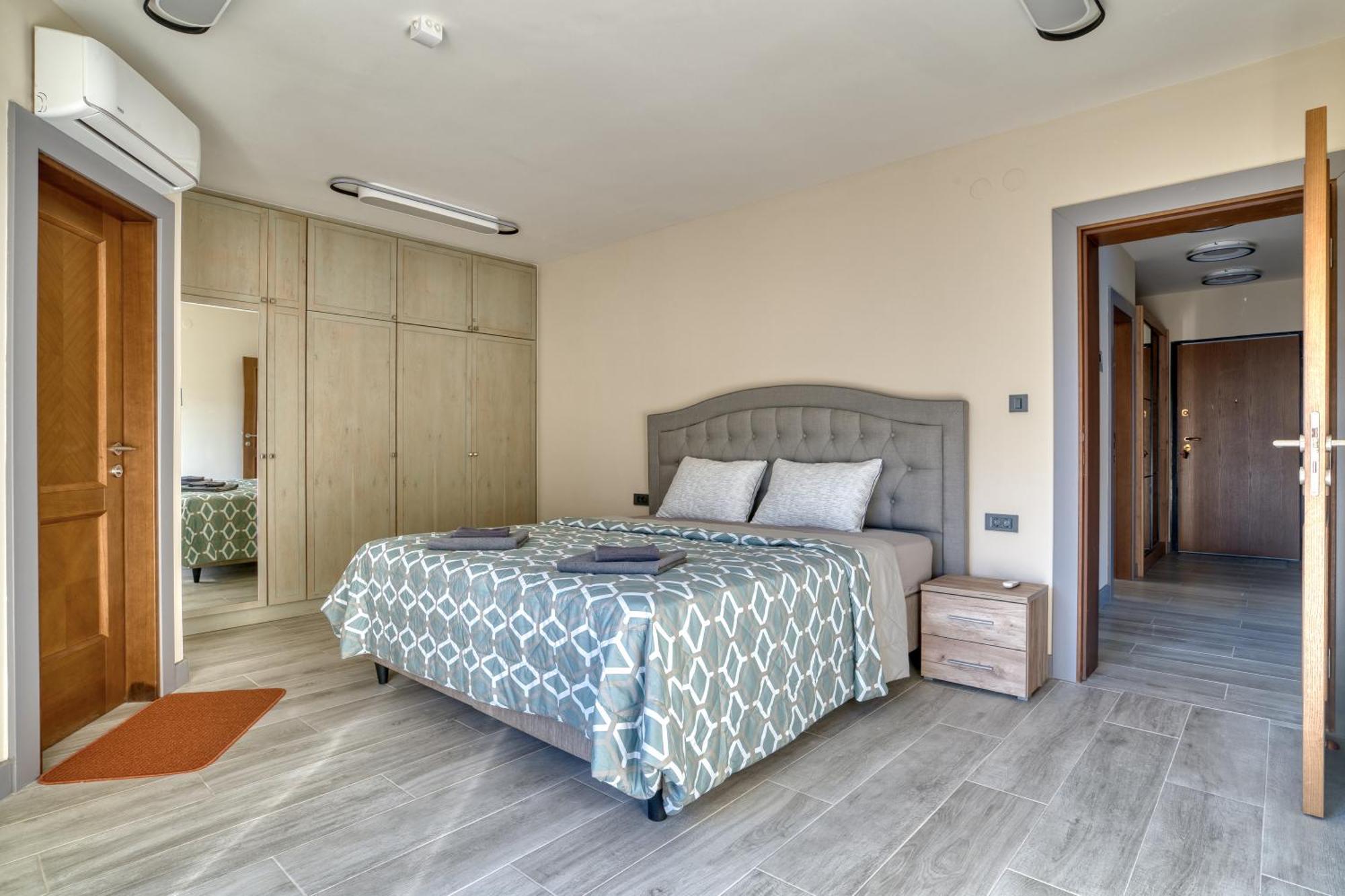 Luxurious 3-Bedroom Apartment By Mn Property Kotor Exterior photo